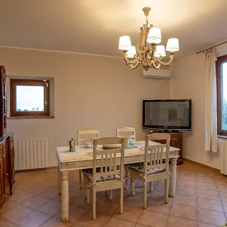 Golden View With Pool Appartement *