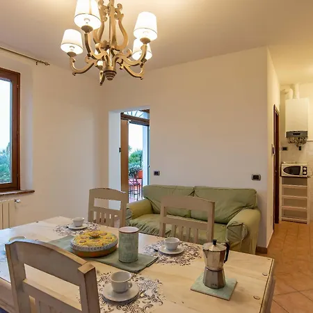 Appartement Golden View With Pool